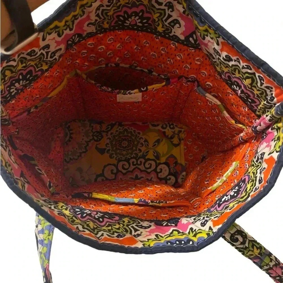Vera Bradley Large Suzani Retired Toggle Tote multi color 17x14 inches - Picture 6 of 6